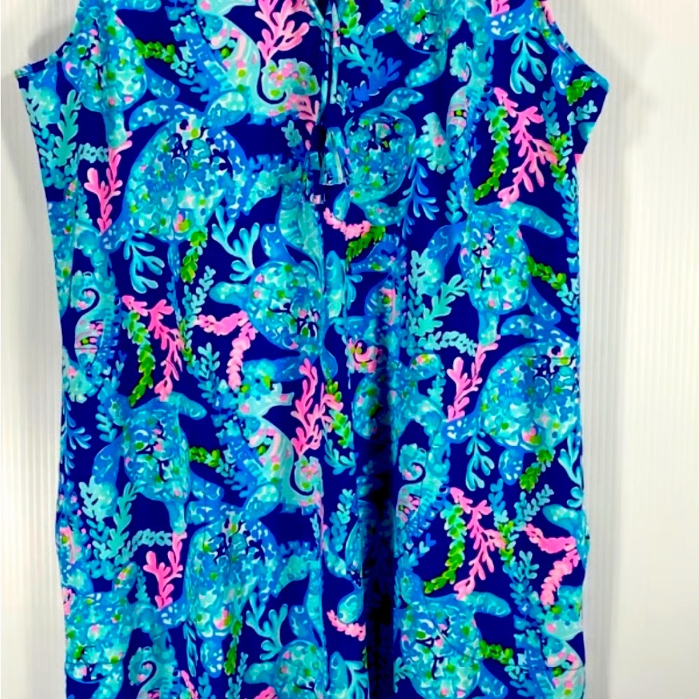 Lilly Pulitzer cover up dress Johanna size, large and excellent condition
